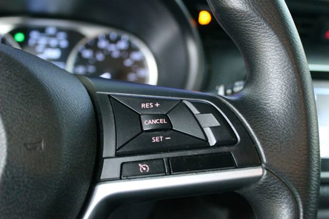 Used 2021 Nissan Kicks S FWD image 13