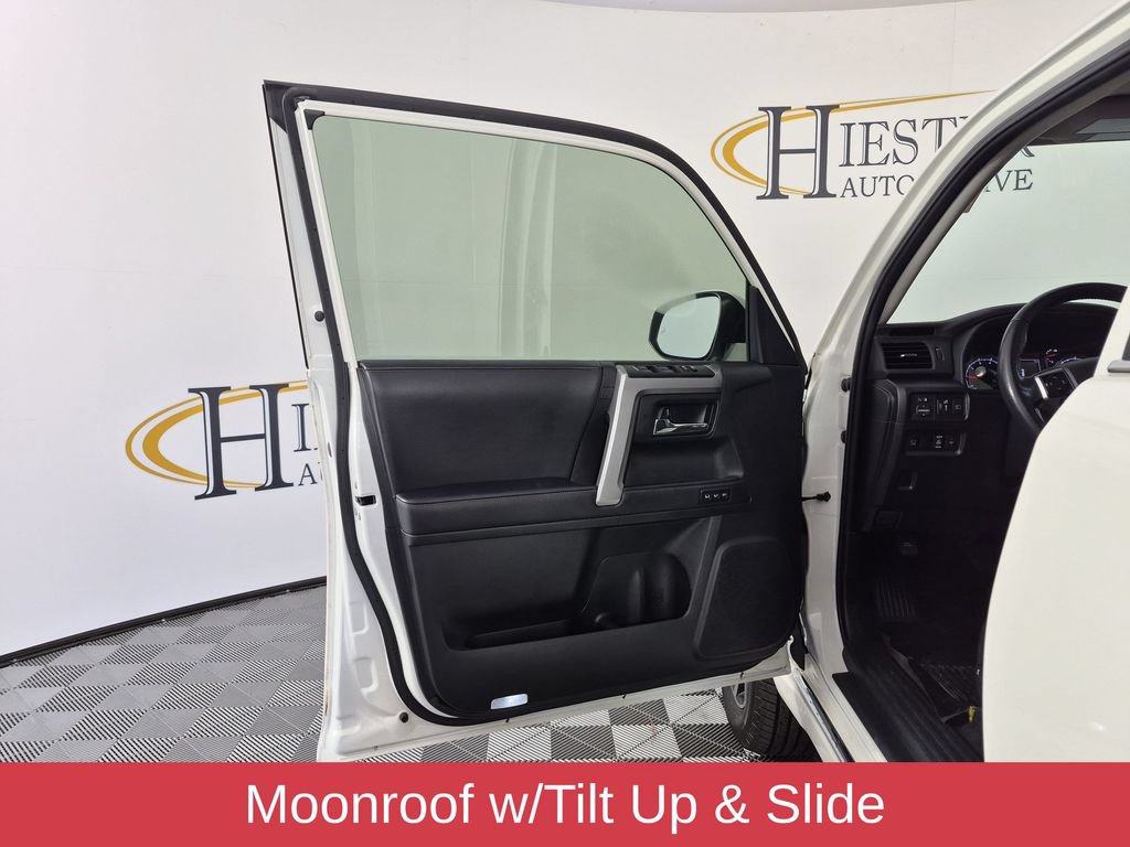 Used 2023 Toyota 4Runner Limited AWD/4WD image 13
