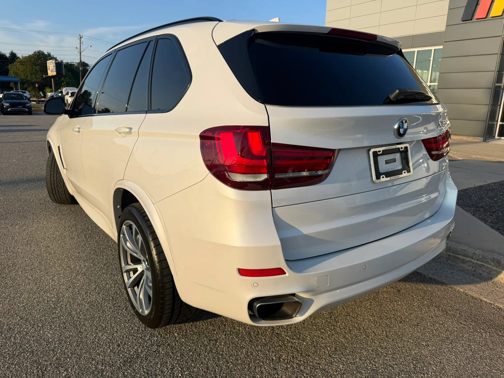 Used 2015 BMW X5 xDrive35d AWD/4WD image 3
