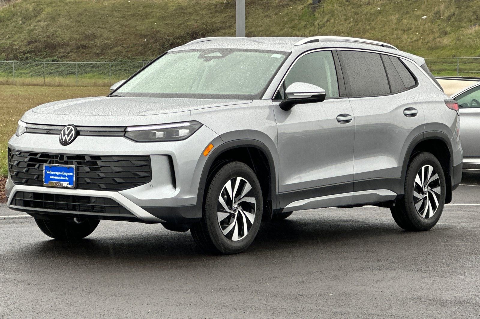New 2026 Volkswagen Tiguan S AWD/4WD image 7