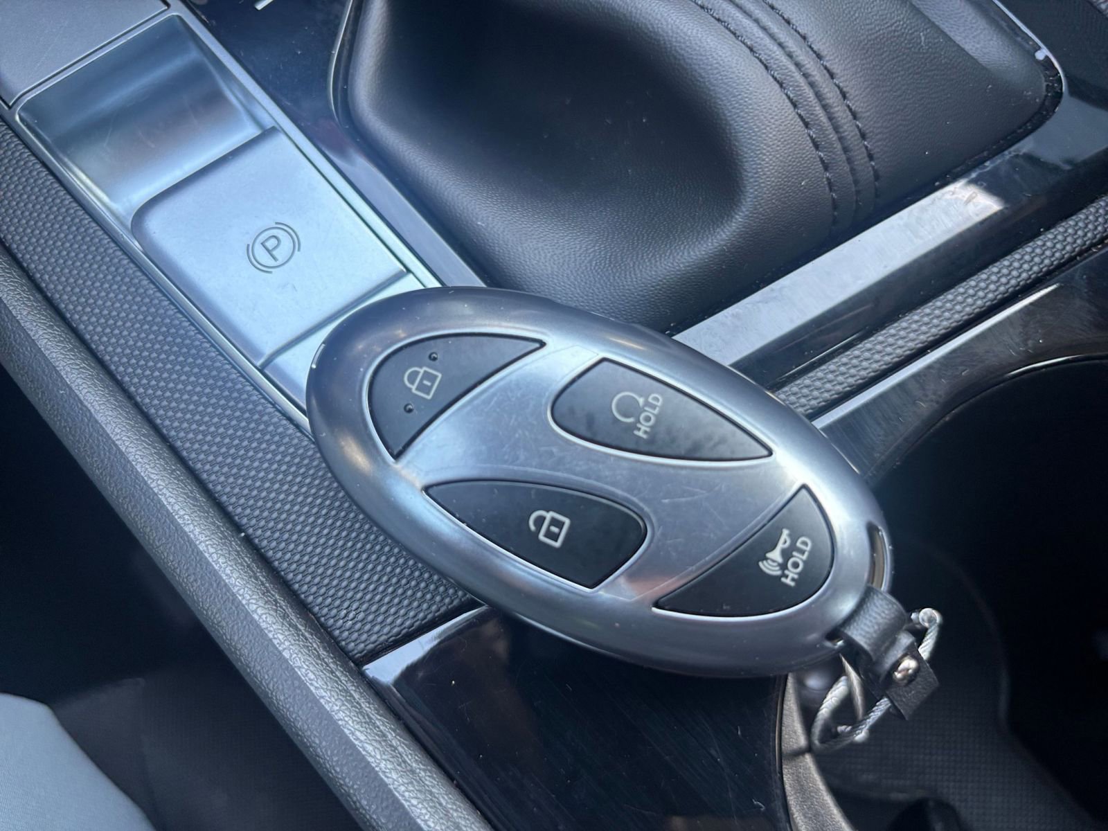 Used 2025 Hyundai Elantra SEL image 22