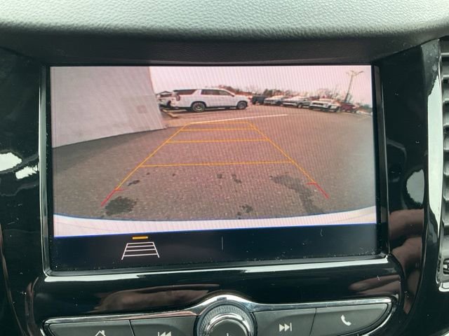 Used 2020 Chevrolet Trax LT w/ LT Convenience Package image 6