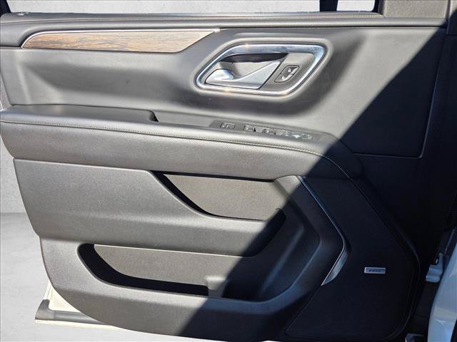 Used 2022 Chevrolet Tahoe Premier AWD/4WD image 11