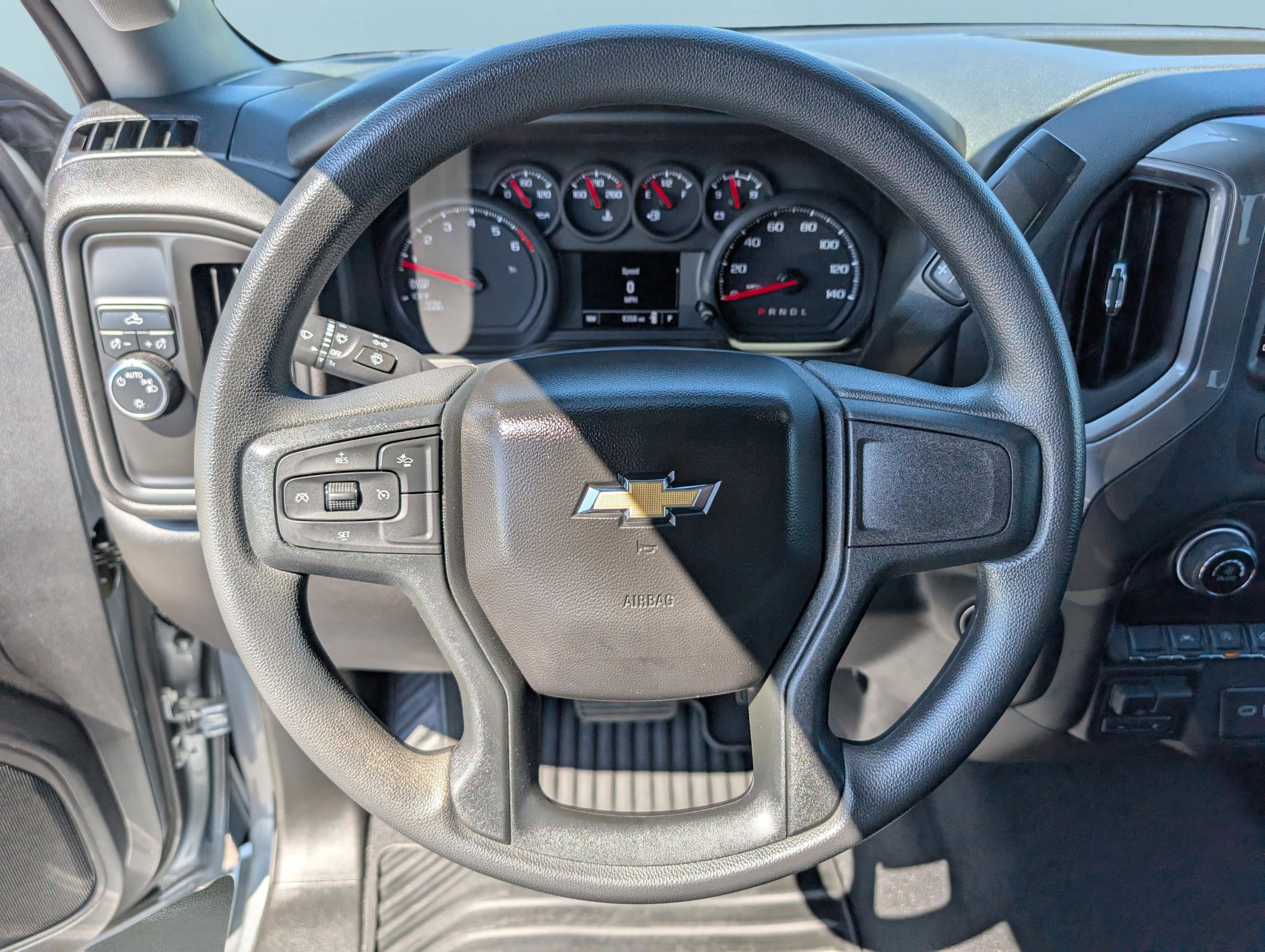 Used 2025 Chevrolet Silverado 1500 Custom image 19