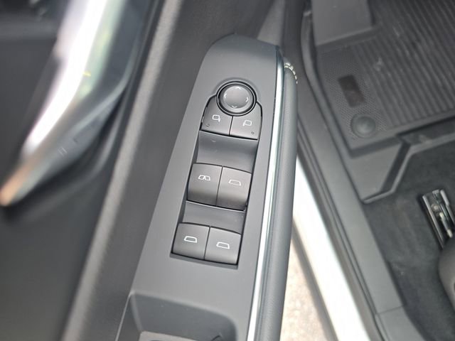 New 2026 GMC Acadia Elevation w/ Black Edition FWD image 17