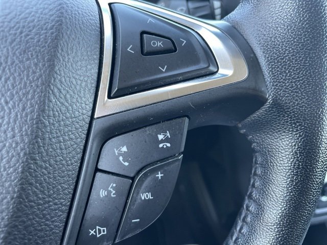 Used 2022 Ford Edge SEL image 21