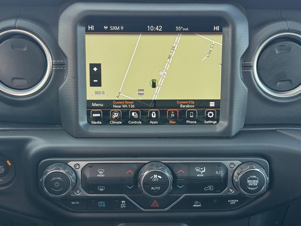 Used 2022 Jeep Wrangler Unlimited Sahara image 16