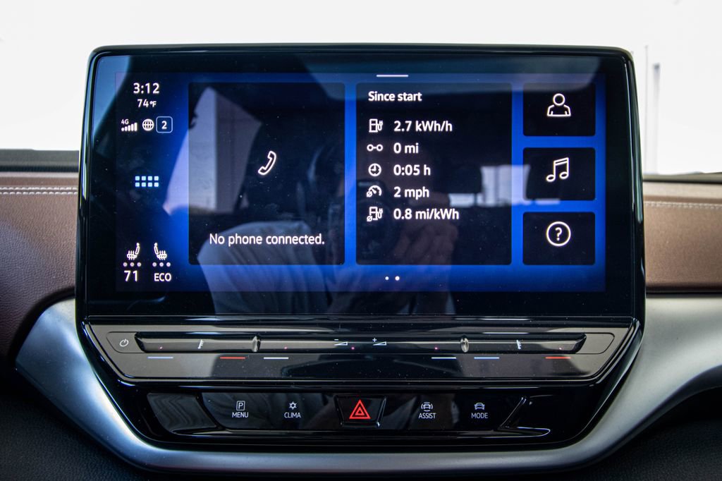 Certified 2022 Volkswagen ID.4 Pro S w/ Gradient Package image 39