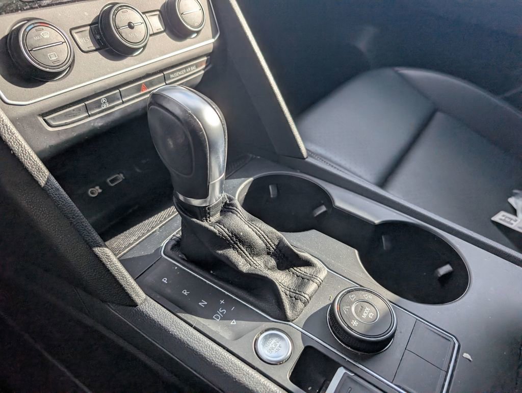 Used 2018 Volkswagen Atlas SE image 21