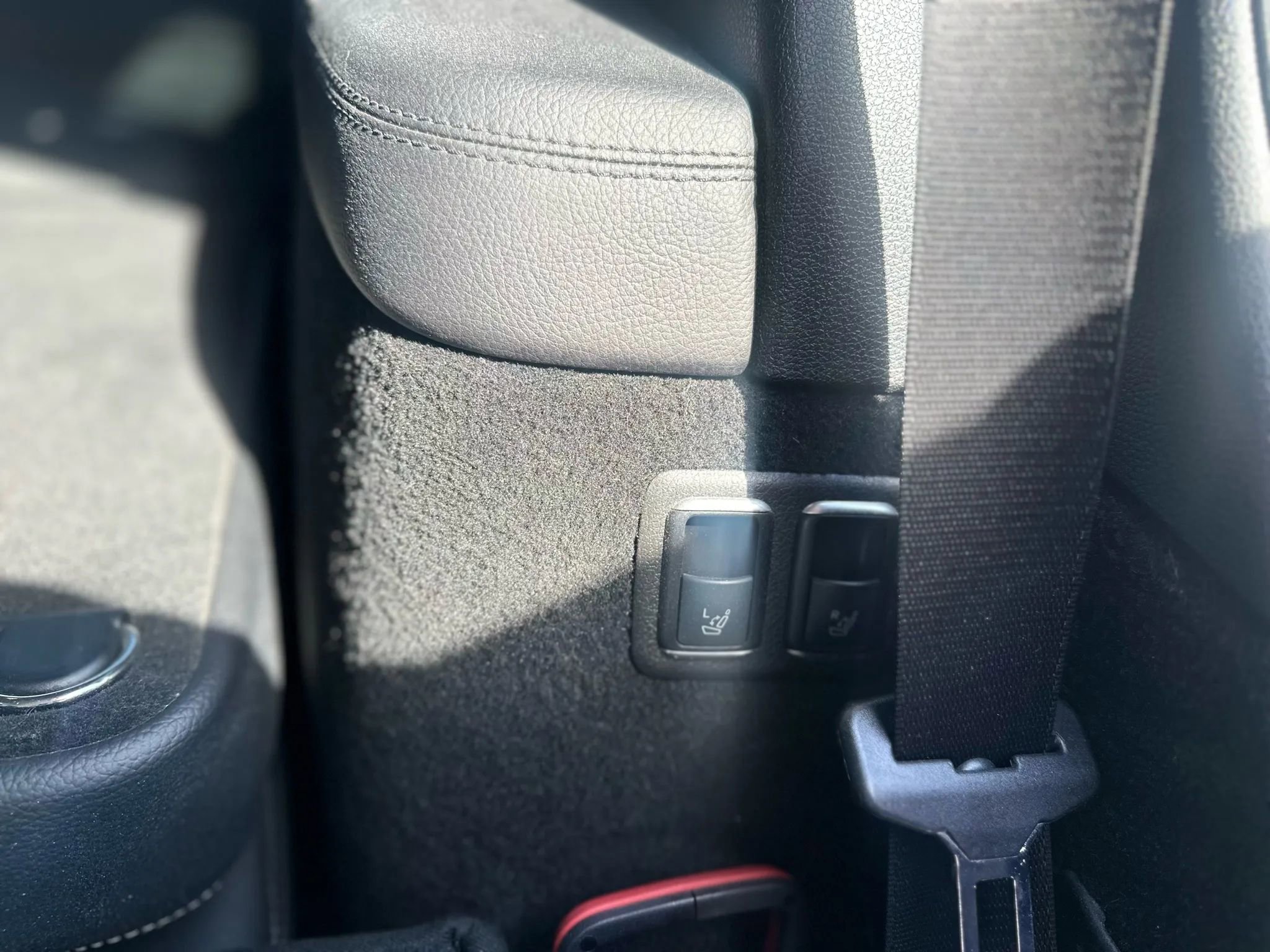 Used 2016 Mercedes-Benz GL 450 4MATIC image 17