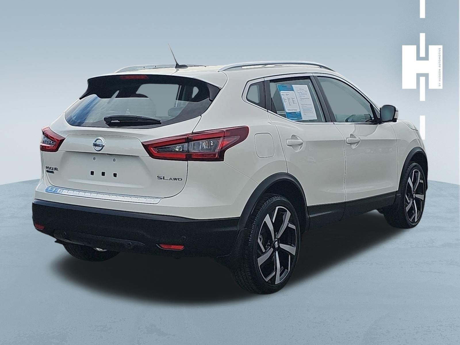 Used 2022 Nissan Rogue Sport SL AWD/4WD image 4