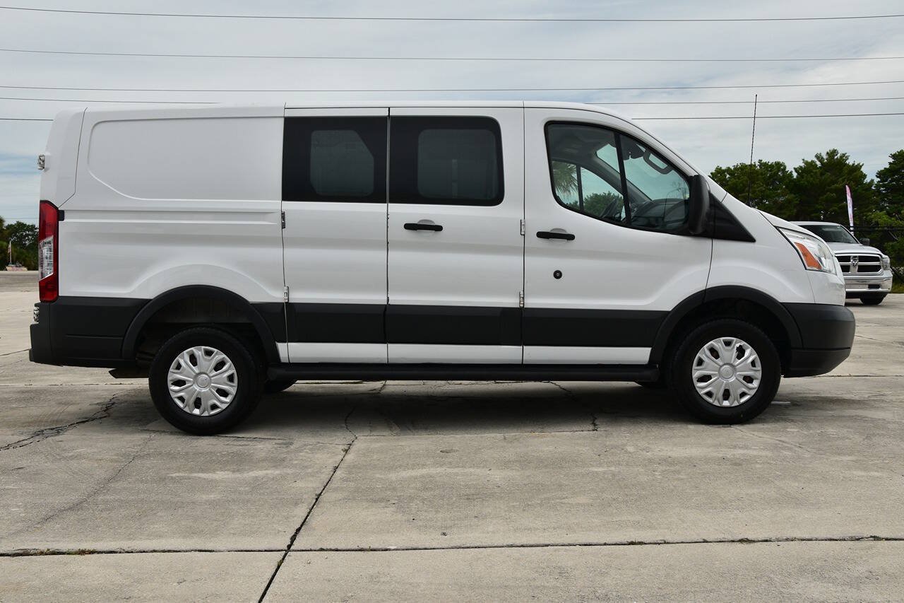 Used 2016 Ford Transit 250 130 Low Roof w/ Exterior Upgrade Package RWD image 8
