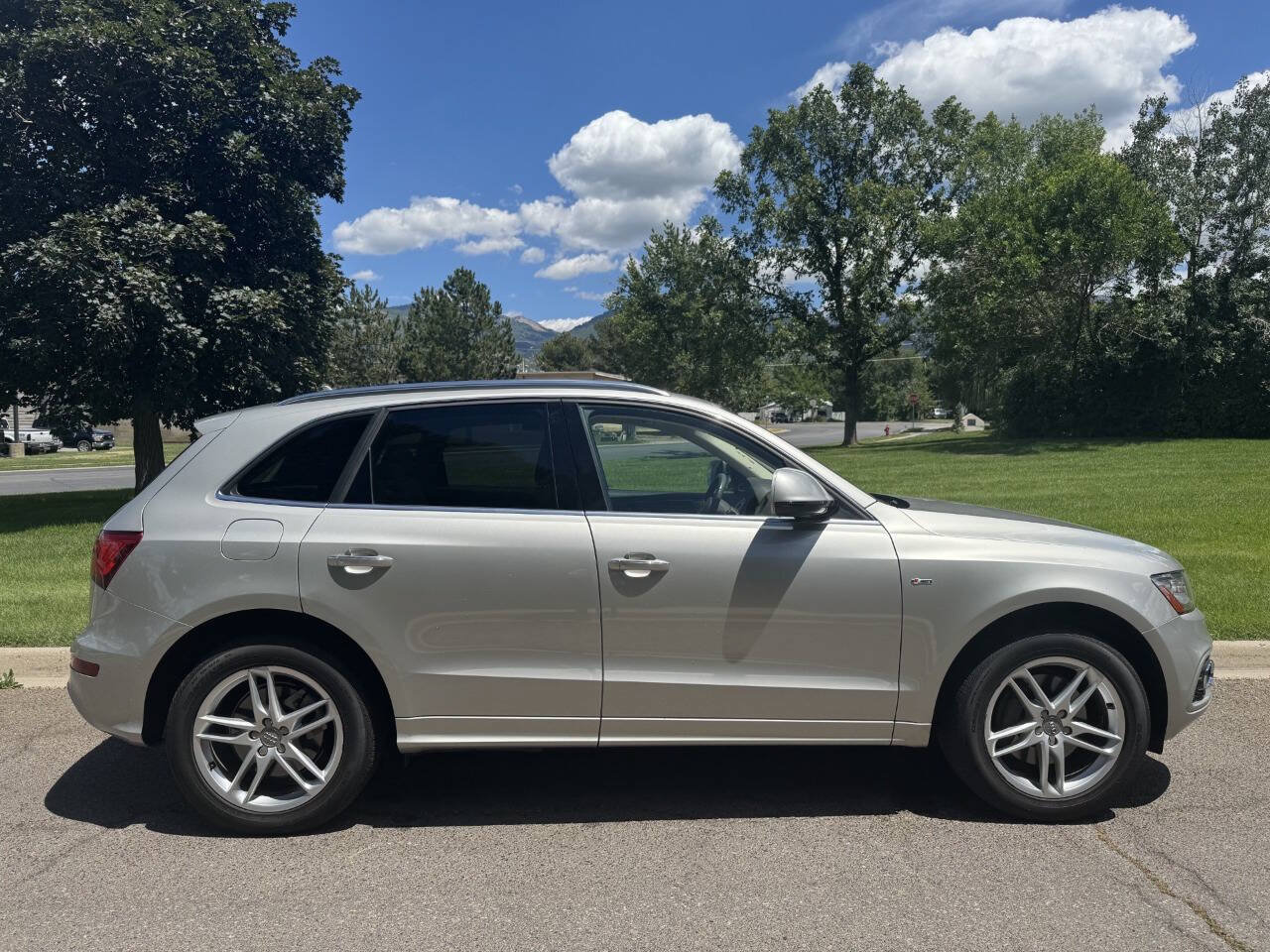 Used 2016 Audi Q5 3.0T Premium Plus AWD/4WD image 2