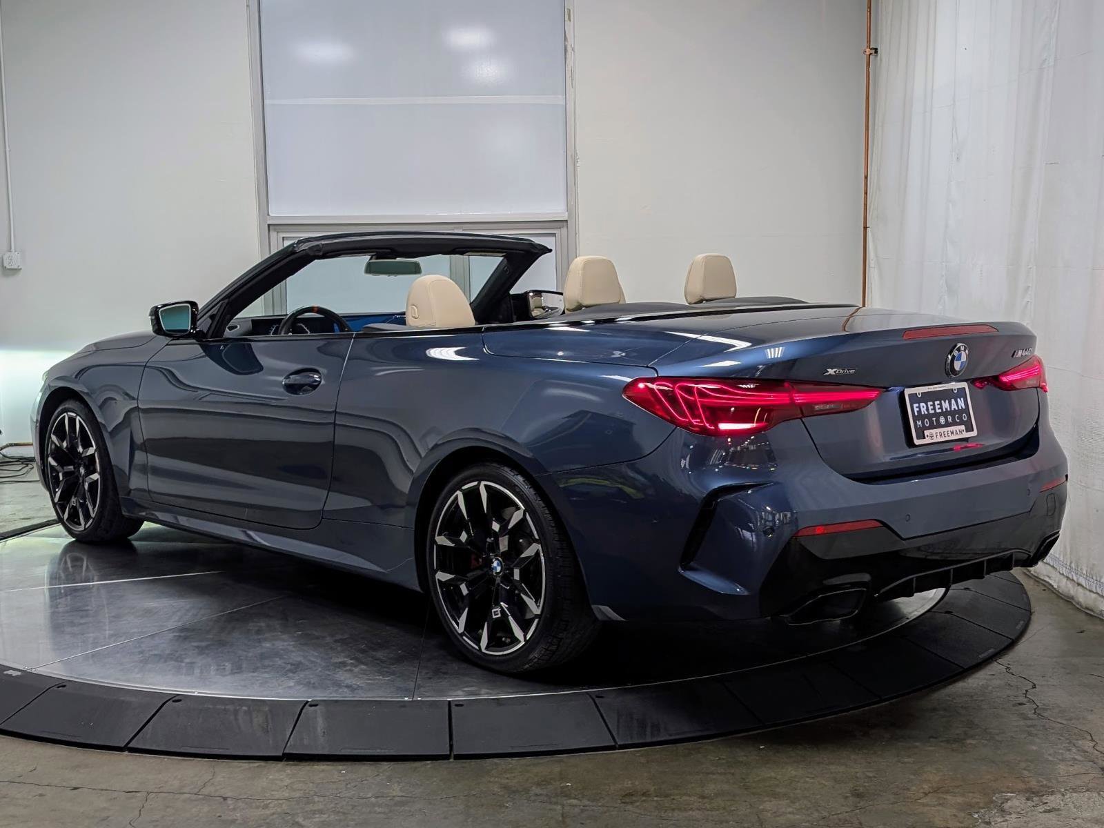 Used 2025 BMW 440i xDrive Convertible w/ Premium Package AWD/4WD image 15