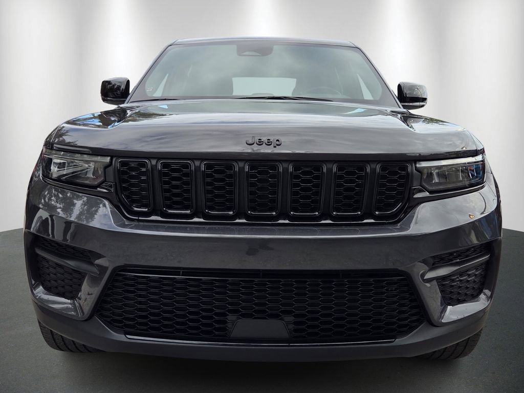 Used 2023 Jeep Grand Cherokee Altitude RWD video 2
