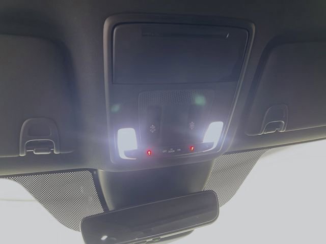 Used 2025 Honda Pilot Black Edition image 20