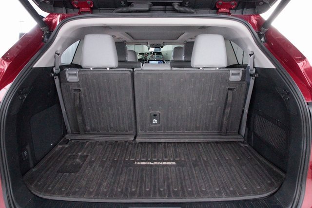 Used 2020 Toyota Highlander Limited Platinum image 27