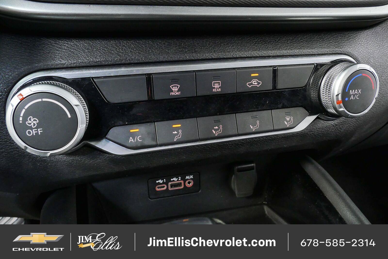 Used 2024 Nissan Altima 2.5 SR FWD image 13