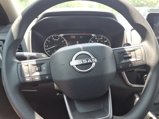 Used 2026 Nissan Rogue S AWD/4WD image 22