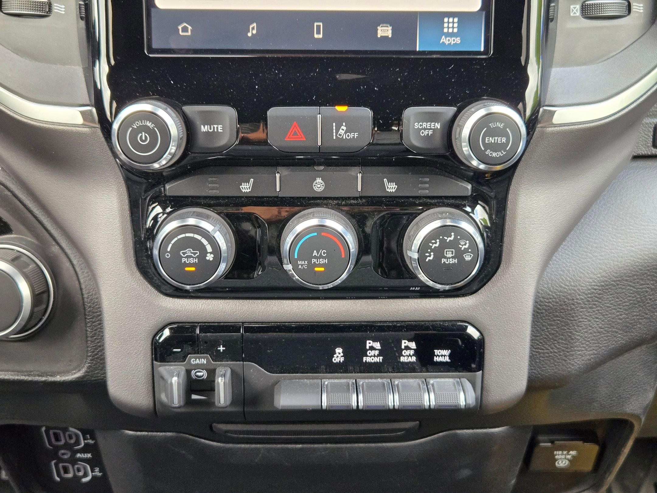 Used 2026 RAM 1500 Lone Star AWD/4WD image 18