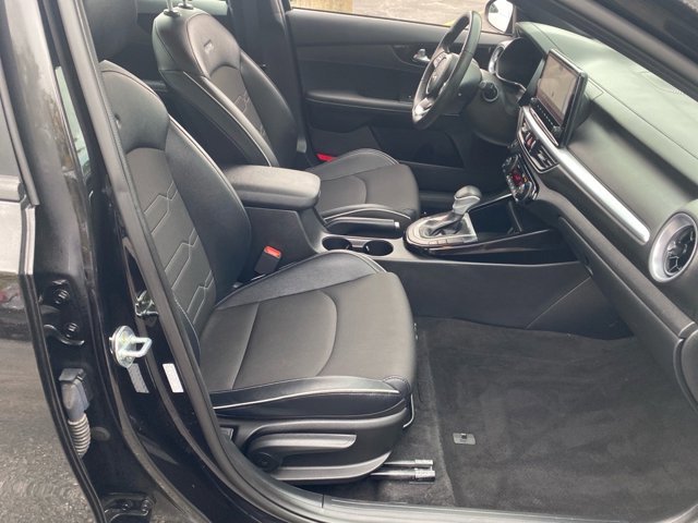 Certified 2023 Kia Forte GT-Line image 26