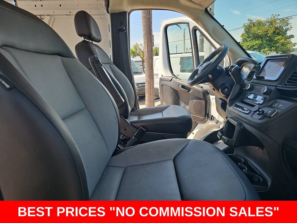Used 2025 RAM ProMaster 2500 w/ Convenience Group FWD image 10