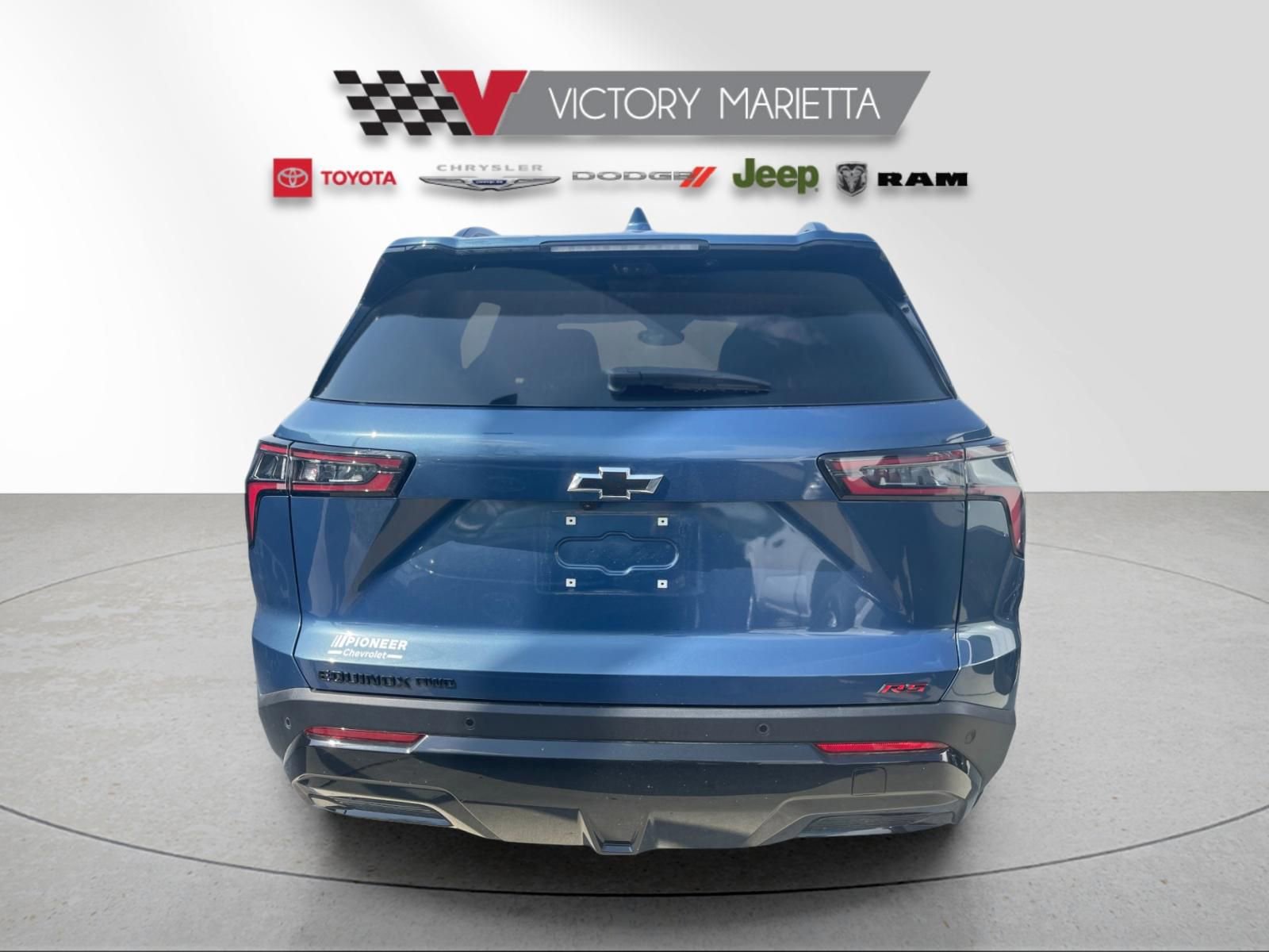 Used 2026 Chevrolet Equinox RS w/ Safety and Technology Package image 3