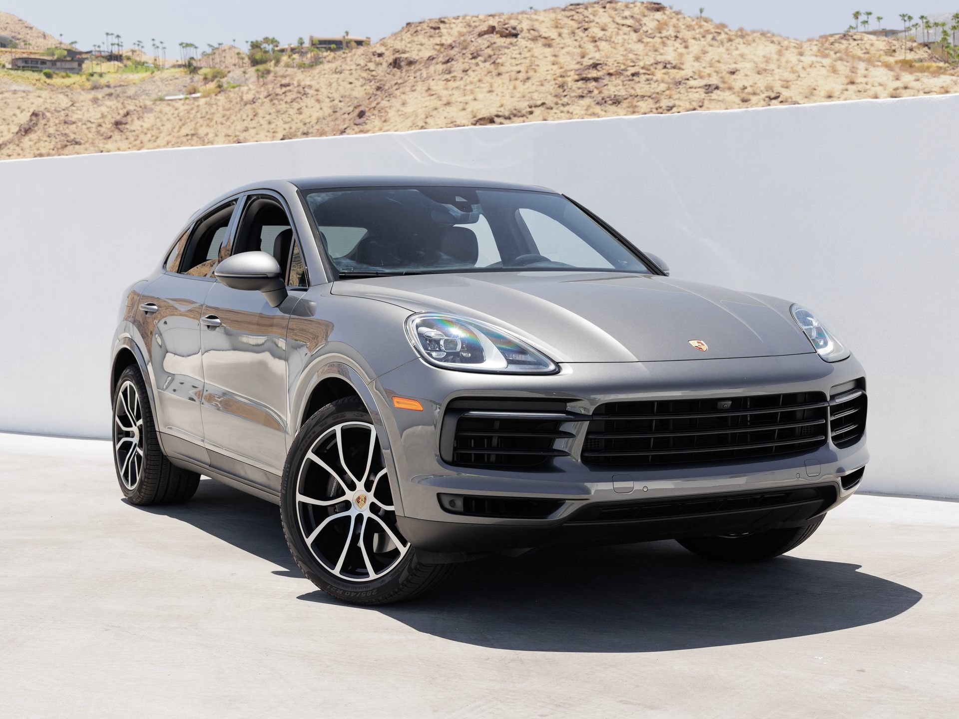 Certified 2022 Porsche Cayenne Coupe AWD/4WD image 9