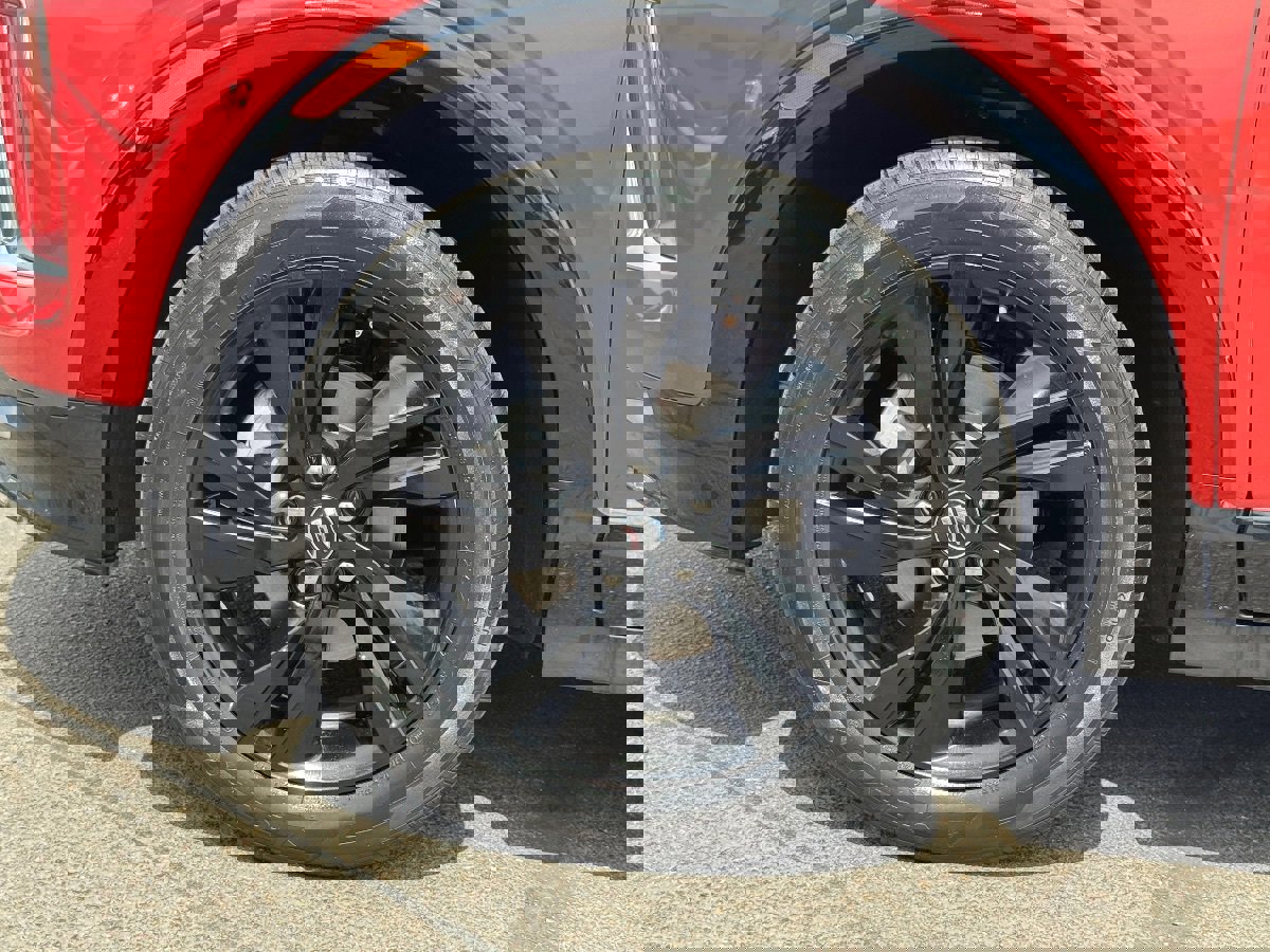 Used 2024 Buick Encore GX Sport Touring w/ Comfort Package image 6