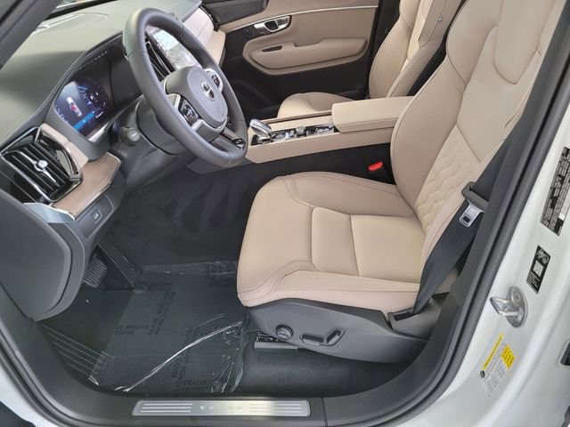 New 2026 Volvo XC90 B5 Plus w/ Protection Package Premier AWD/4WD image 9
