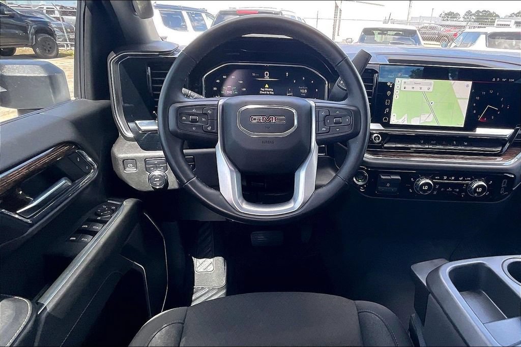 Used 2024 GMC Sierra 2500 SLE w/ SLE Value Package; AWD/4WD image 8