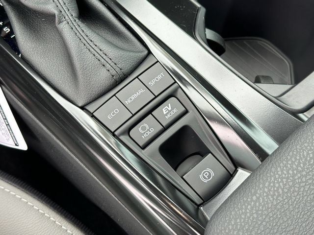 Used 2026 Toyota Camry SE w/ Convenience Package FWD image 20