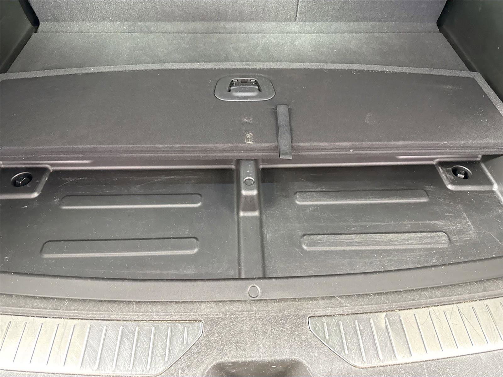 Used 2021 GMC Yukon XL AT4 w/ Rear Media and Nav Package image 40