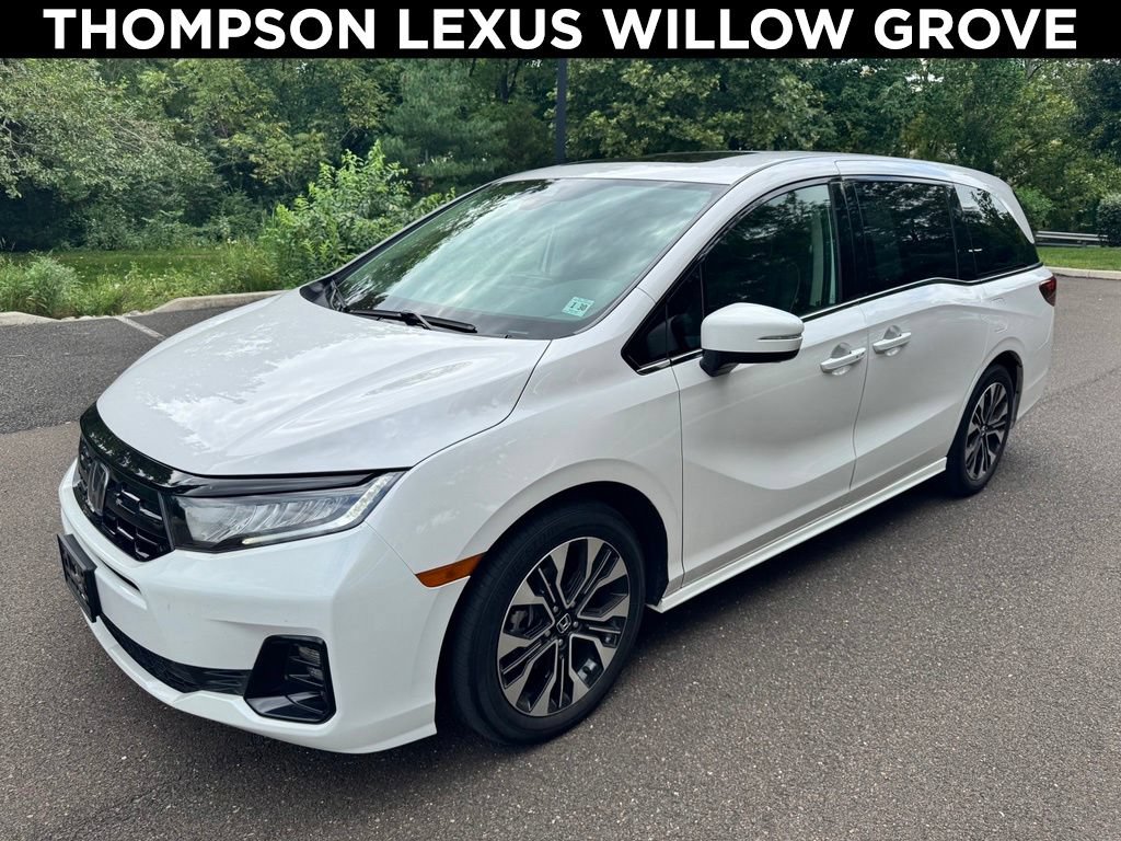 Used 2025 Honda Odyssey Elite image 1
