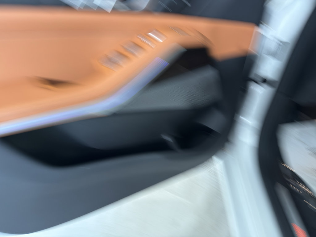 Used 2021 BMW X7 xDrive40i image 33