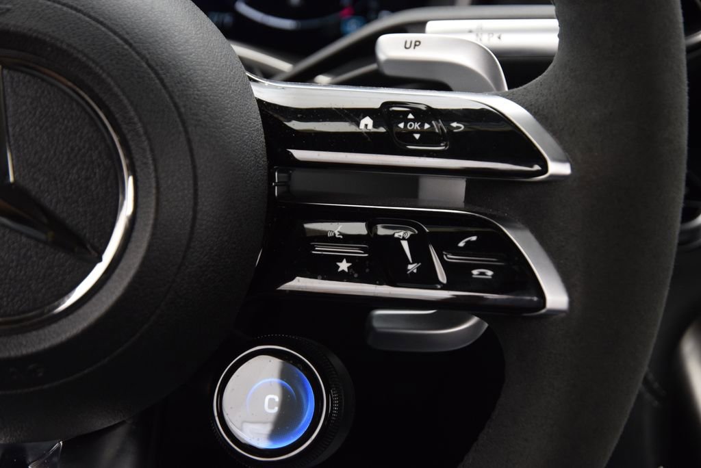 Certified 2022 Mercedes-Benz SL 55 AMG 4MATIC image 23