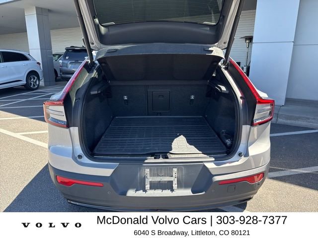 Used 2023 Volvo C40 P8 Recharge Ultimate w/ Protection Package Premier AWD/4WD image 4