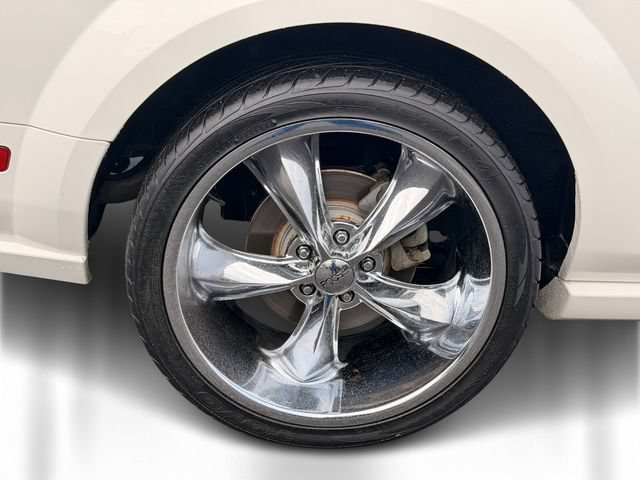 Used 2005 Ford Mustang GT RWD image 6
