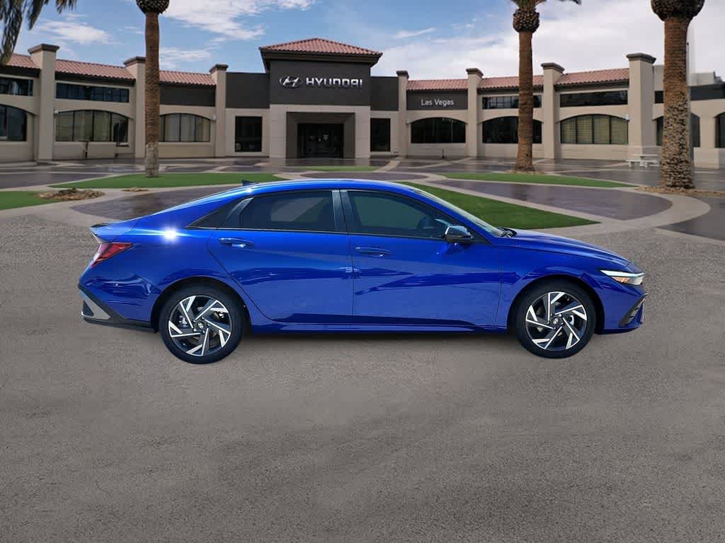 Used 2025 Hyundai Elantra Sport FWD image 9