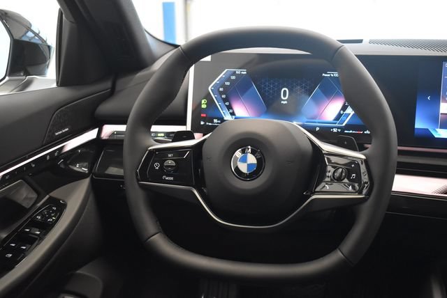 New 2027 BMW 530i xDrive w/ Premium Package AWD/4WD image 24