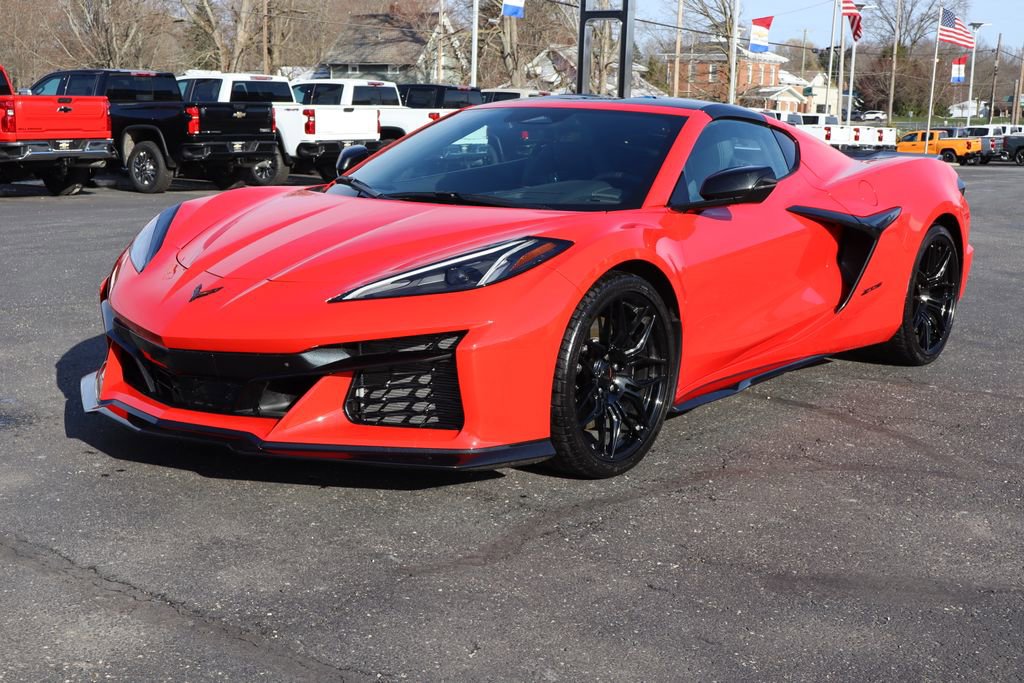 Used 2025 Chevrolet Corvette Z06 w/ Battery Protection Package image 31