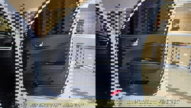 Used 2020 Kia Optima LX image 12