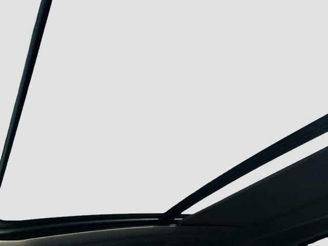 Used 2023 Lincoln Aviator Reserve w/ Equipment Group 201A image 25