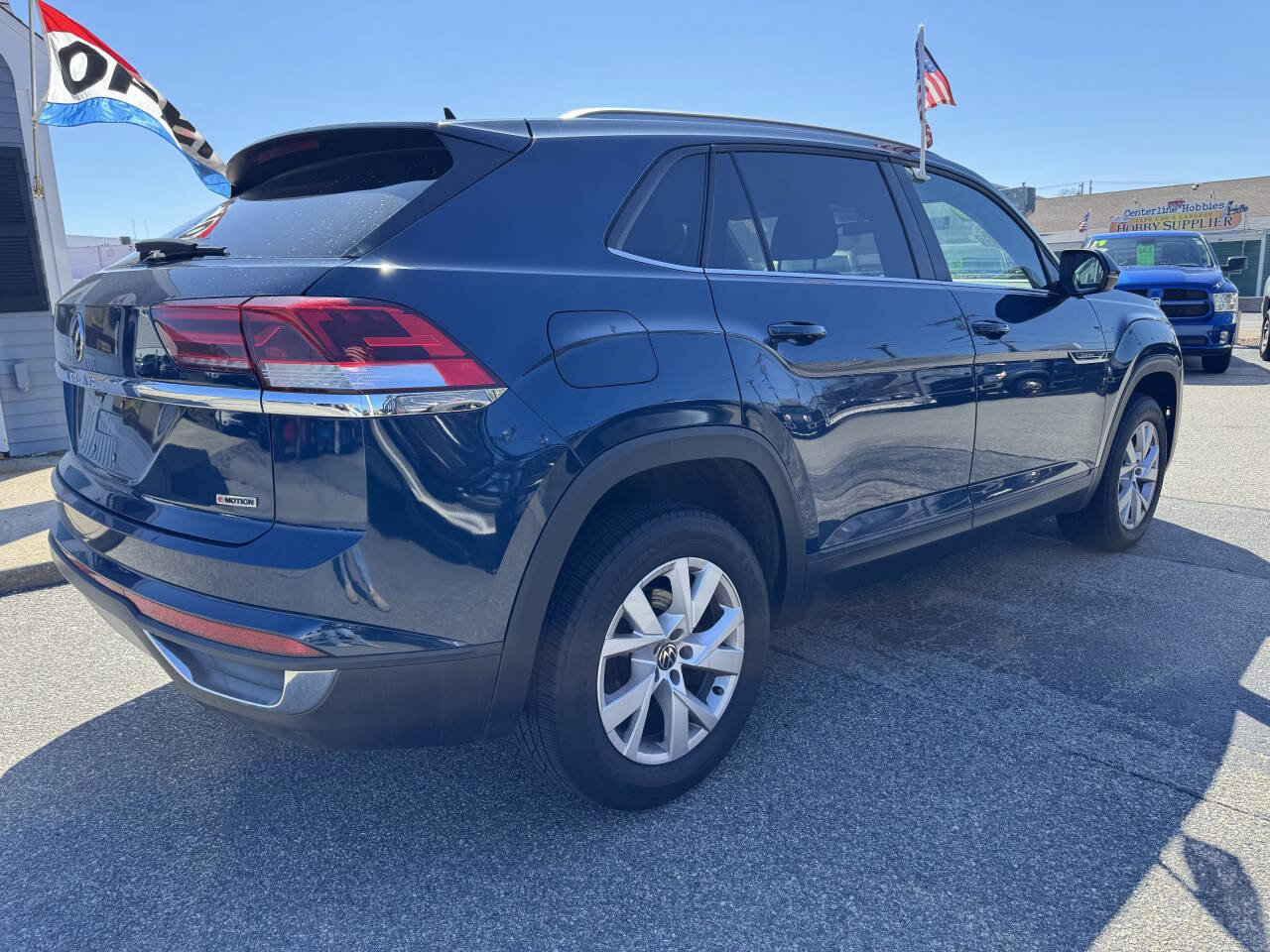 Used 2020 Volkswagen Atlas Cross Sport S image 10