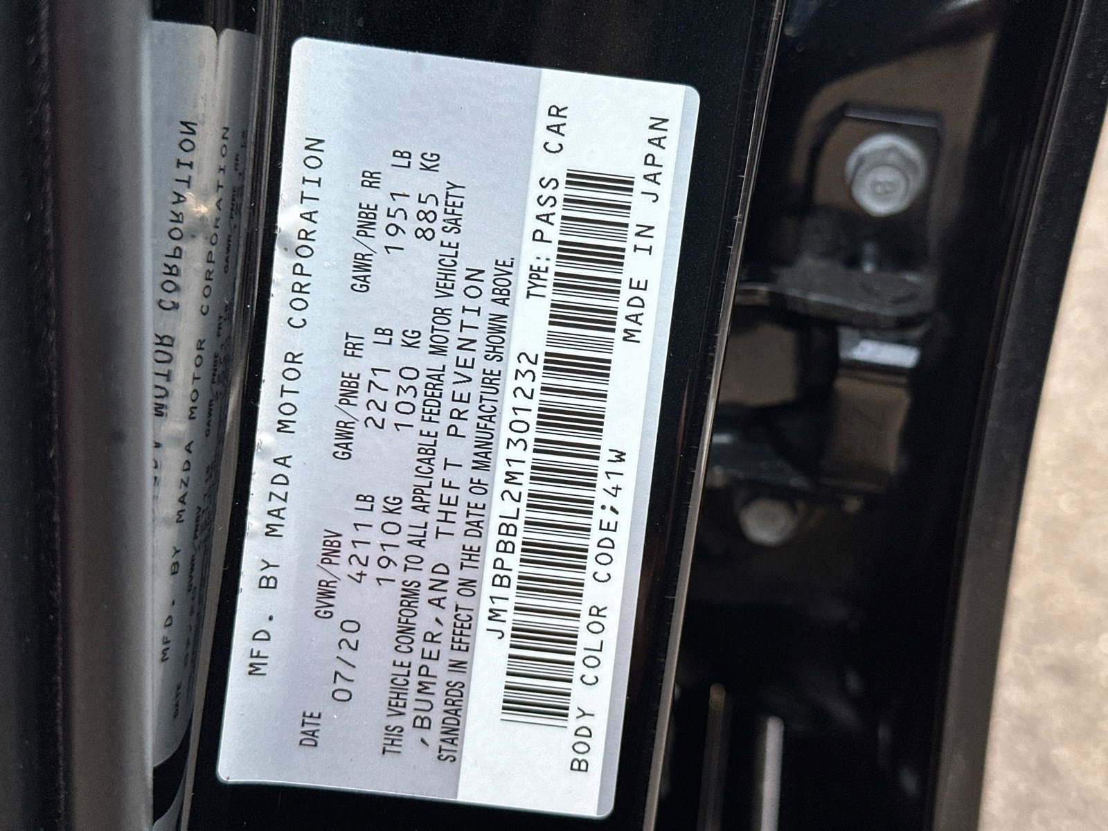 Used 2021 MAZDA MAZDA3 s image 34