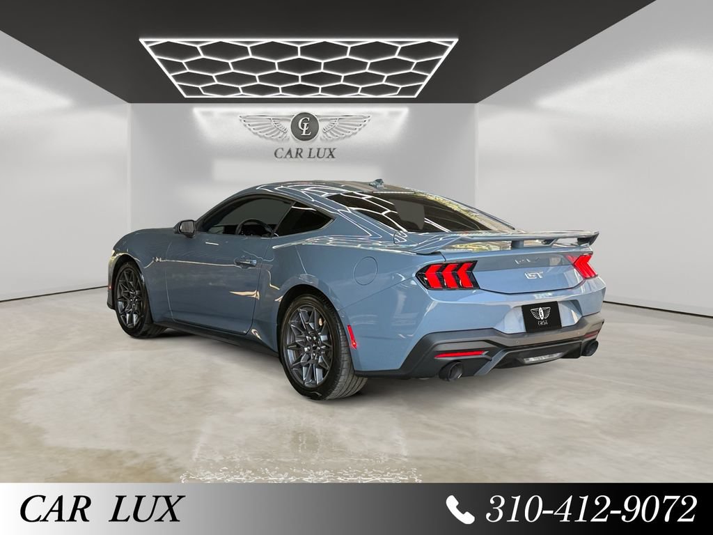 Used 2024 Ford Mustang GT Premium w/ GT Performance Package RWD image 3
