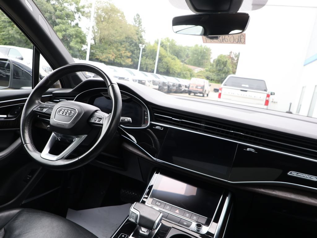 Used 2021 Audi Q7 3.0T Premium Plus w/ Executive Package AWD/4WD image 30