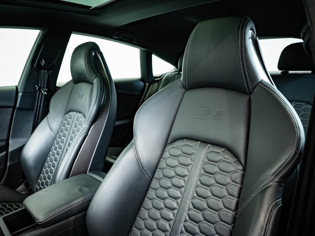 Used 2022 Audi RS 5 Sportback w/ Black Optic Carbon Package image 25
