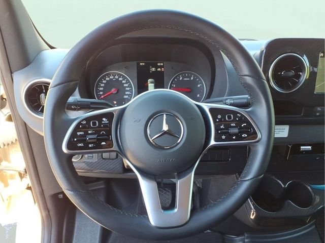 Used 2022 Mercedes-Benz Sprinter 144 Cargo image 25