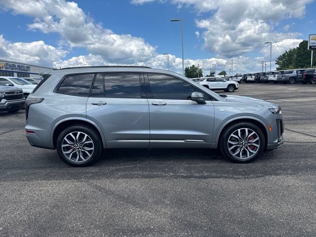 Used 2024 Cadillac XT6 Sport w/ LPO, Onyx Lite Package AWD/4WD image 2